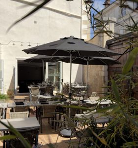 Hôtel Restaurant LA PLACE